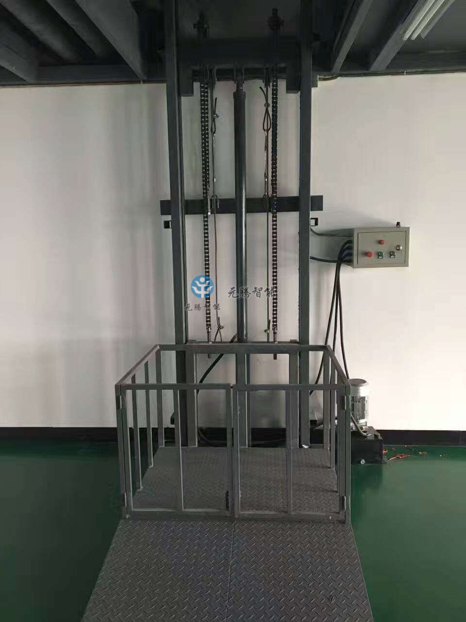 液壓提升機(jī)-簡(jiǎn)易型
